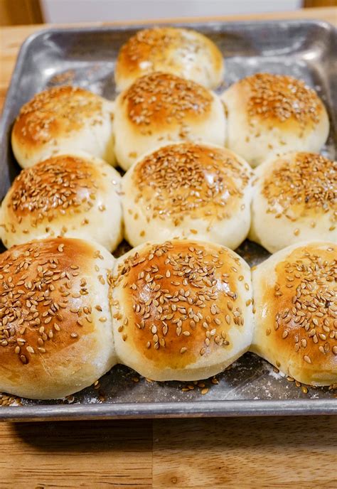 Monggo Loaf Bread (Pan de Monggo) .